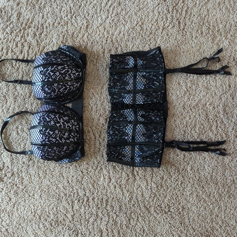 Balconette bra with matching waist cincher